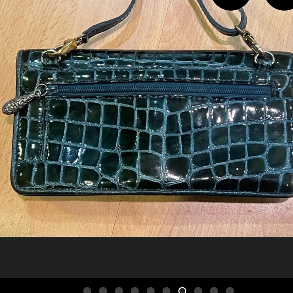 Brighton Emerald Reptile-Inspired Accessory - Picture 7 of 11